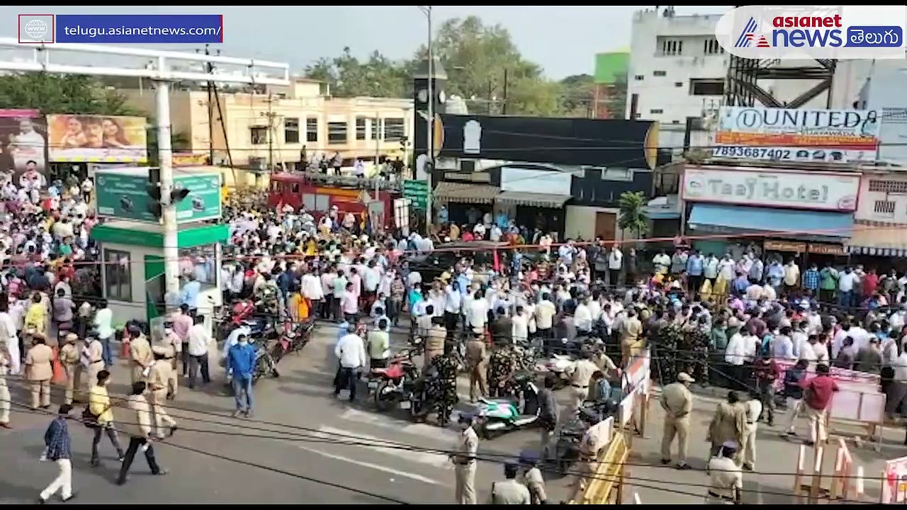 Chalo Vijayawada:పోలీస్ నిర్భంధాన్నిచేధించి విజయవాడకు వేలమంది ఉద్యోగులు... భారీ ర్యాలీ