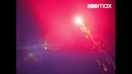 Téaser tráiler de la serie "Cómo mandarlo todo a la mierda", creada por Jaime Olías y Pablo Sanhermelando