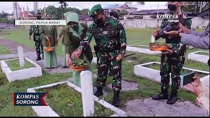 Peringati HUT Korem 181/PVT Ziarah Makam Bentuk Penghargaan Terhadap Pahlawan