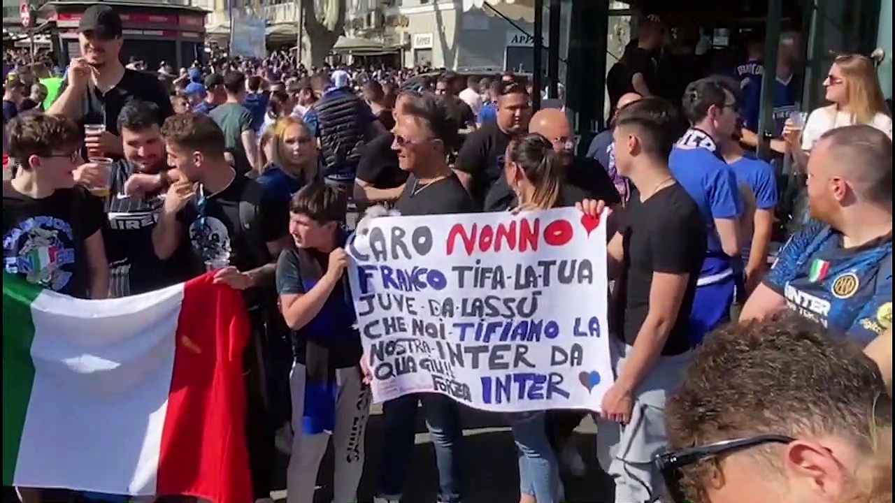 Video Juventus-Inter, finale di Coppa Italia: la marcia dei tifosi nerazzurri verso lo stadio Olimpico