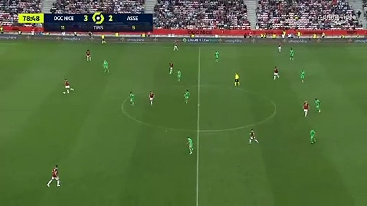 But somptueux de Boudaoui face à Saint-Etienne ! Une reprise foudroyante en lucarne opposée