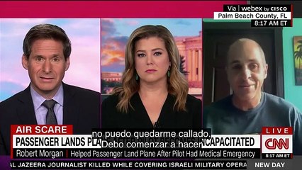 Pasajero aterriza un avión después de que el piloto quedara incapacitad