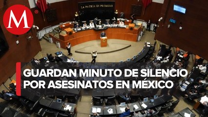 Comisión Permanente guarda un minuto de silencio por mujeres y periodistas asesinados