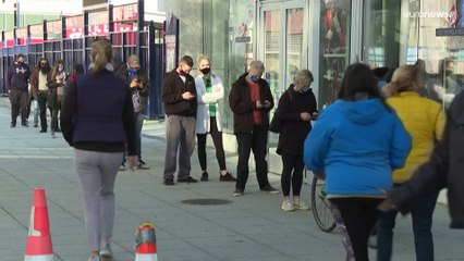 Covid-19 : la barre du million de morts franchie aux Etats-Unis