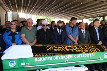Teknik direktör Bülent Uygun'un vefat eden babası toprağa verildi