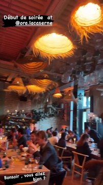 Estelle Lefébure a fêté son anniversaire en compagnie de sa fille Emma et de ses amis. @ Instagram / Estelle Lefébure