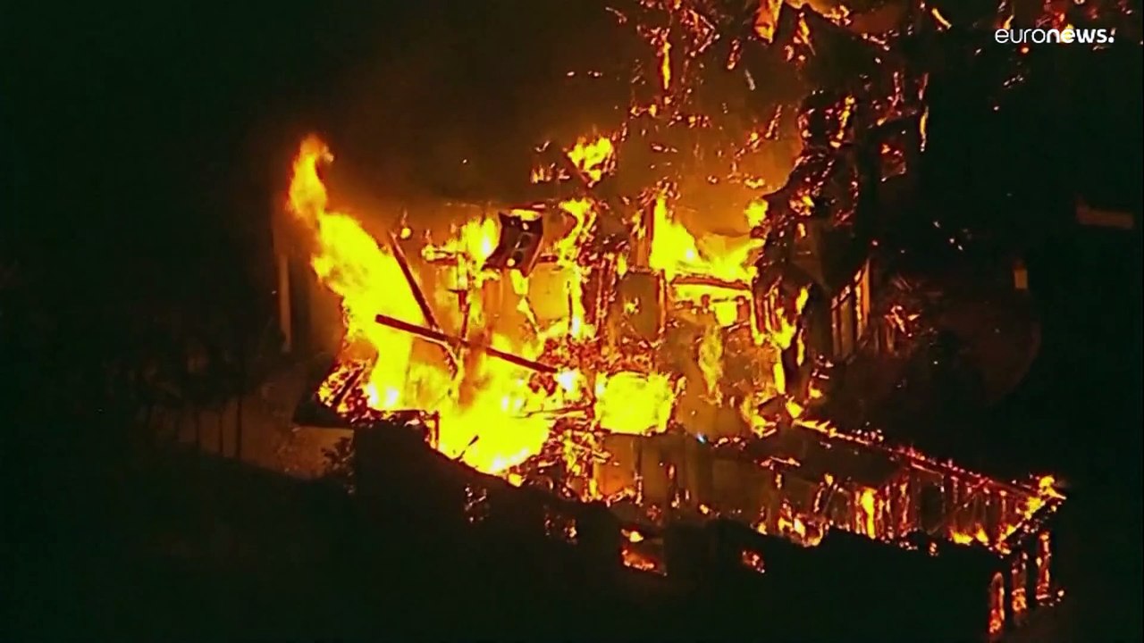 Feuer in Kalifornien: 20 Villen in Orange County verbrannt