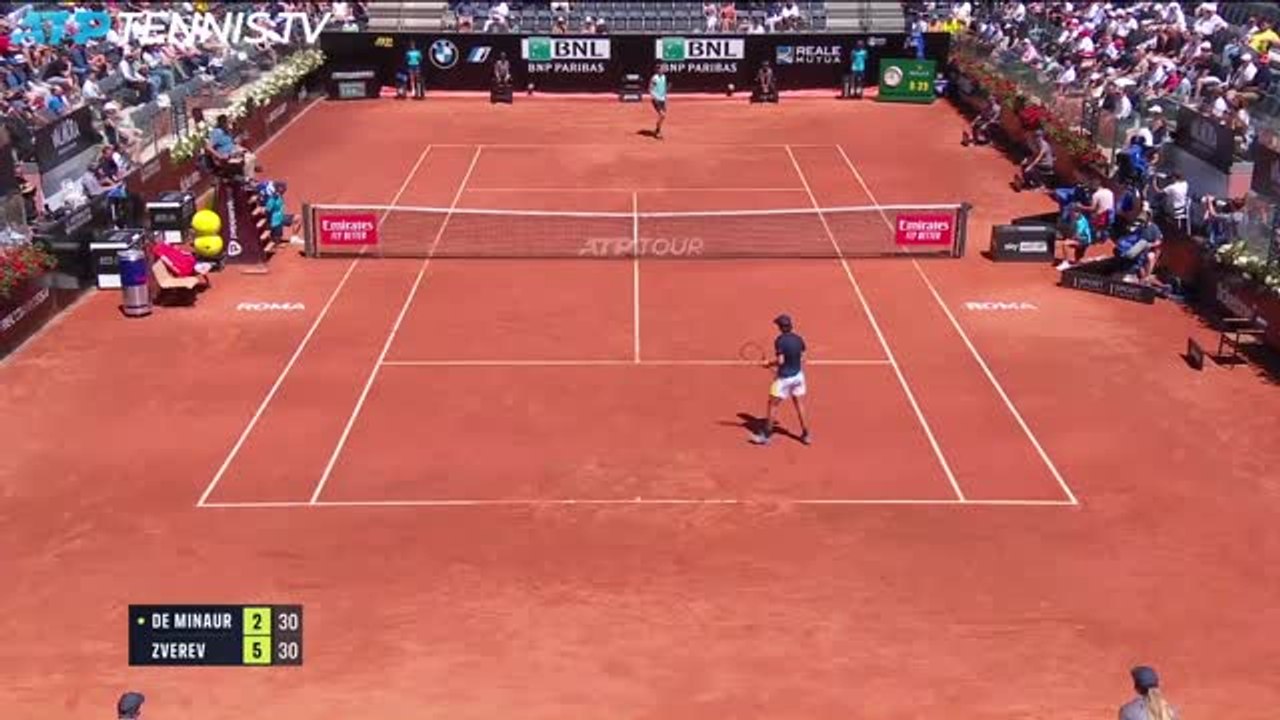 Zverev battles past De Minaur to reach Rome quarters