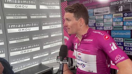 Tour d'Italie 2022 - Arnaud Démare, à la photo finish  sur la 6e étape devant Caleb Ewan : "C'était chaud"