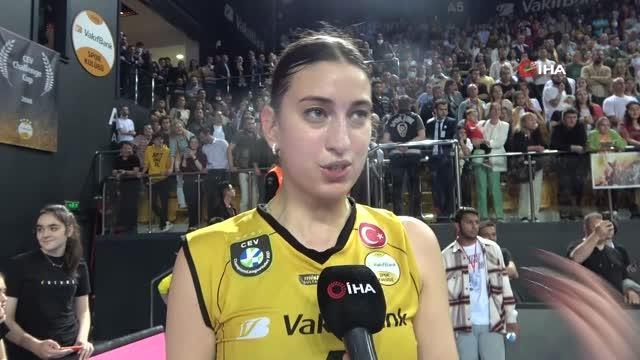 Kübra Akman: Takımımla inanılmaz gurur duyuyorum