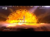 Eurovision 2022: Η Emma Muscat για τη Μάλτα με σέξι φόρεμα και... sneakers
