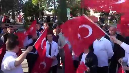 Engelli gençlere asker kınası yakıldı