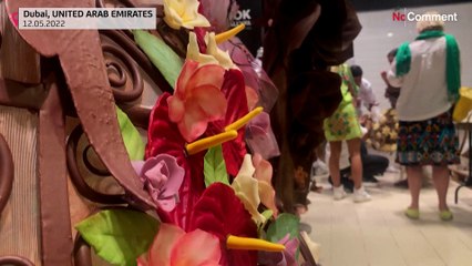 بدون تعليق: دبي تطلق مهرجان الشوكولاتة بعرض للأزياء