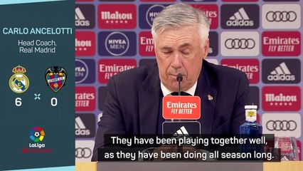 Video herunterladen: Teamwork has helped Benzema and Vinicius shine for Real Madrid - Ancelotti