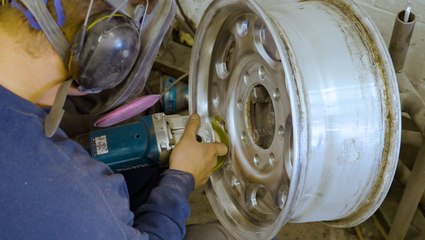How the filthiest truck wheels are polished