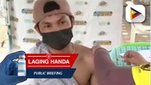 Lokal na pamahalaan sa Davao City, namahagi ng libreng bigas para sa mga residenteng magpapabooster shot