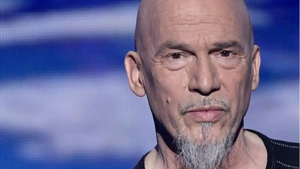FEMME ACTUELLE - Florent Pagny avec une canne : sa fille Ael dévoile un rare cliché de son père face au cancer