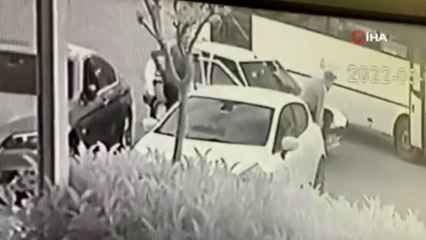 Büyükçekmece'de pişkin hırsızlar kamerada