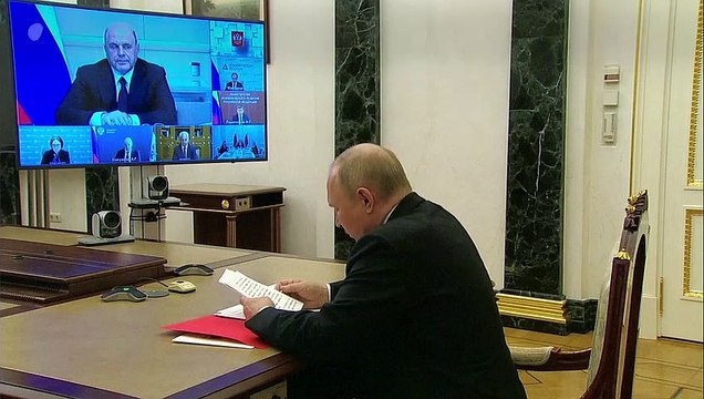 Pour Vladimir Poutine, les sanctions font plus de mal à l'Occident qu'à la Russie