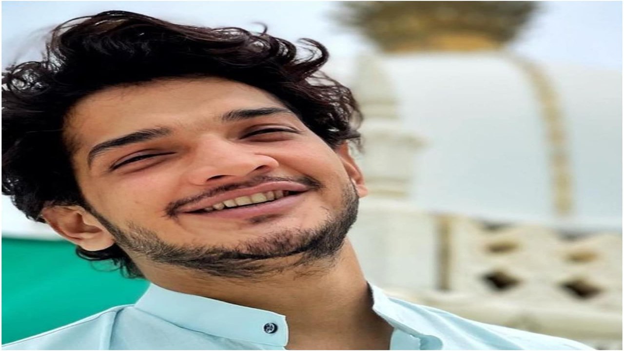 All my First Segment With Munawar Faruqui, first kiss, first Rejection, first Girlfriend & more