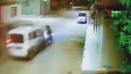 Uzun namlulu silahlı şahısları polis böyle etkisiz hale getirdi