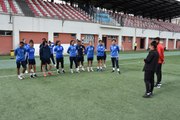 Hakkarigücü Kadın Futbol Takımı, şampiyonluk hedefiyle Fenerbahçe karşısına çıkacak