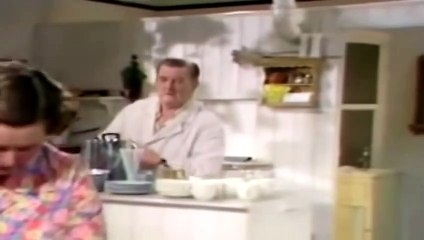 Last of the Summer Wine  (Classic Comedy) == The Frozen Turkey Man_