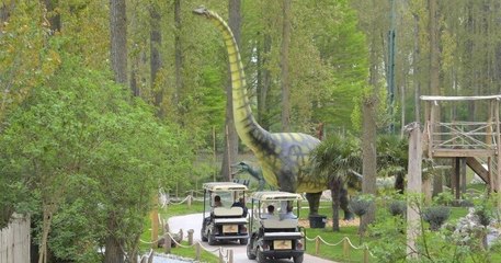 À 3h de Paris, un immense parc d'attractions sur les dinosaures va ouvrir en juin