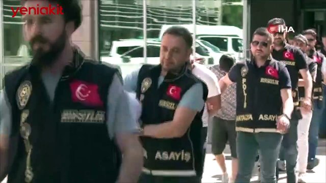 Pişkin hırsız 'pes' dedirtti: Çek çek Antalya yakışıklı görsün