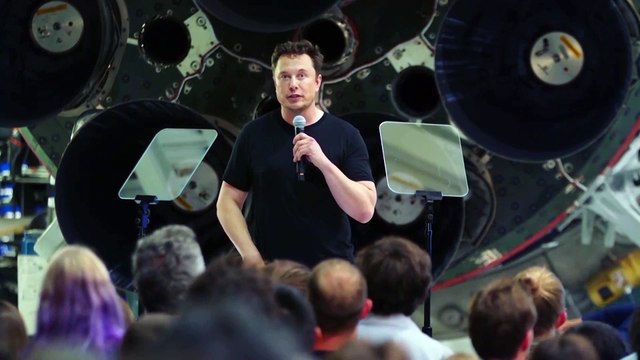 Elon Musk aparca temporalmente la compra de Twitter