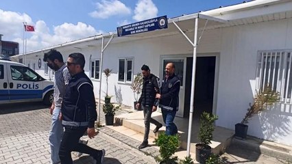 Yurda kaçak yollarla giren 2 yabancı uyruklu yakalandı
