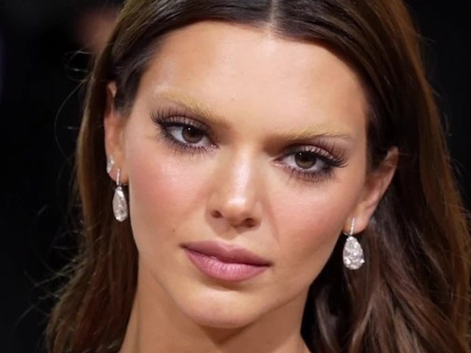 Wegen einer Gurke: Twitter-User spotten über Kendall Jenner