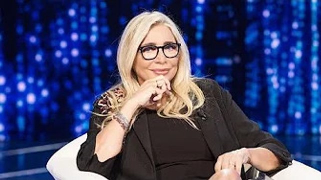 Puntata speciale per Mara Venier domenica 15 maggio: si parlerà della finale dell’Eurovision Si avvi