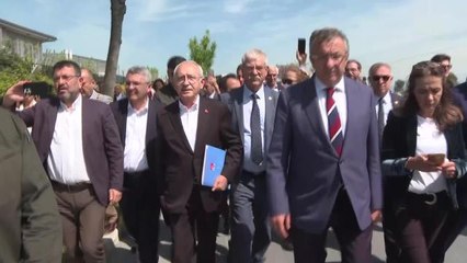 Kılıçdaroğlu, Sadat'ın Önünde: "Seçimi Gölgeleyecek, Güvenliğini Sarsacak Herhangi Bir Şey Olursa, Sorumlusu Burasıdır ve Saraydır"