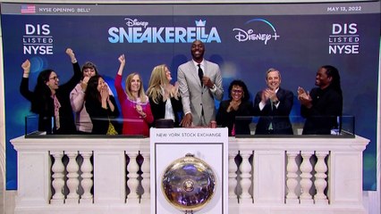 Wall St opens higher, Twitter slumps as Musk puts deal on hold