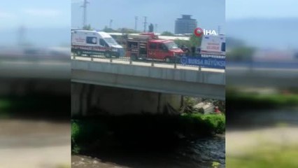 Son dakika 3. sayfa: Kontrolden çıkan otomobil köprüden uçtu: 2 yaralı