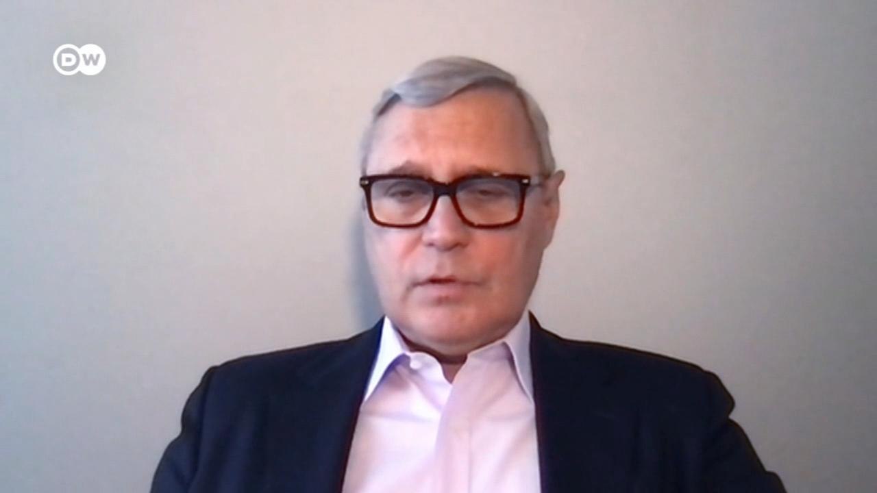 Экс-премьер РФ Касьянов: Это не тот Путин, что 20 лет назад, это совсем другой человек (13.05.2022)