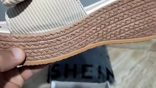 J'ai commandé un très beau sabot de shein حذاء للنساء رائع من شي ان