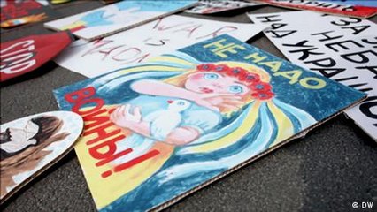 Latvia: Russian-speaking community divided over war