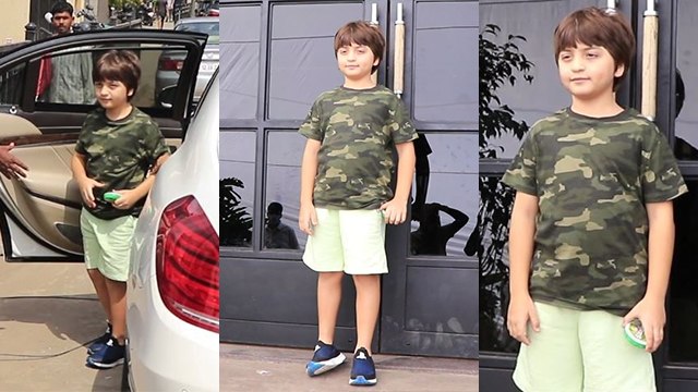 Shahrukh Khan Son AbRam ने Media का First Time Pose Video Viral, मां Gauri Khan दिखीं साथ | Boldsky