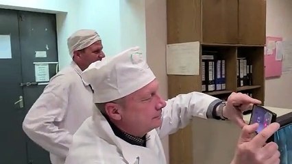 Cantor ucraniano troca palcos pela central nuclear de Chernobyl