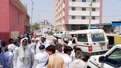 नौ माह के मासूम व मां की जलाकर हत्या