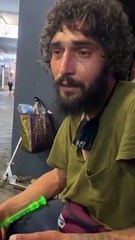 Sosyal medyada paylaşılan flütlü müzisyen viral oldu