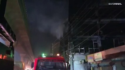 Крупный пожар в Нью-Дели