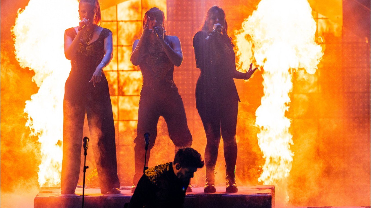 Voici : Eurovision 2022 : que sigfinie "Fulenn", le titre breton interprété par Alvan & Ahez au concours ?