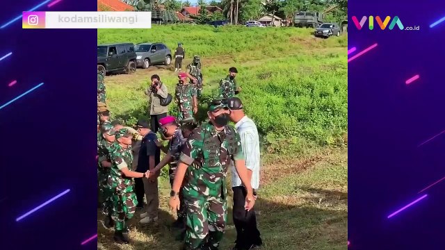 TNI AD Uji Coba Rudal Presisi Tinggi Astros II