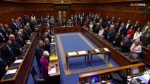 شاهد: الحزب الوحدوي الديمقراطي يعطل تشكيل الحكومة في إيرلندا الشمالية