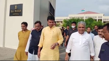 ত্রিপুরার মুখ্যমন্ত্রীর পদে হঠাৎ ইস্তফা বিপ্লব দেবের! কারণ নিয়ে রাজনৈতিক মহলে জল্পনা