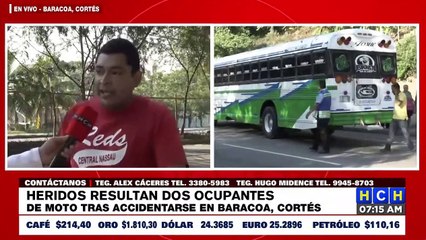 ¡Ocupantes de moto heridos tras colisión con bus en Baracoa, Cortés!