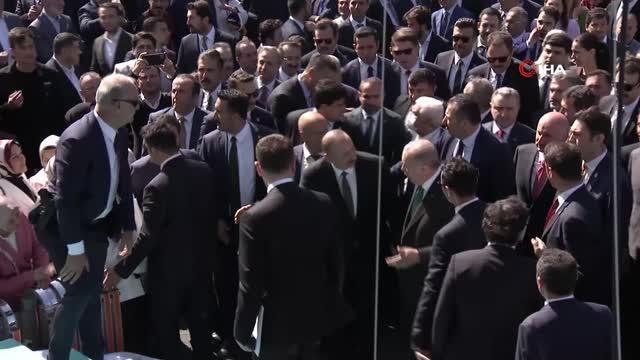 Azerbaycan Cumhurbaşkanı İlham Aliyev Rize-Artvin Havalimanı açılışında konuştu: Burası cennete benziyor